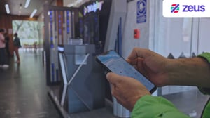 CdE-Zeus---Total-Play